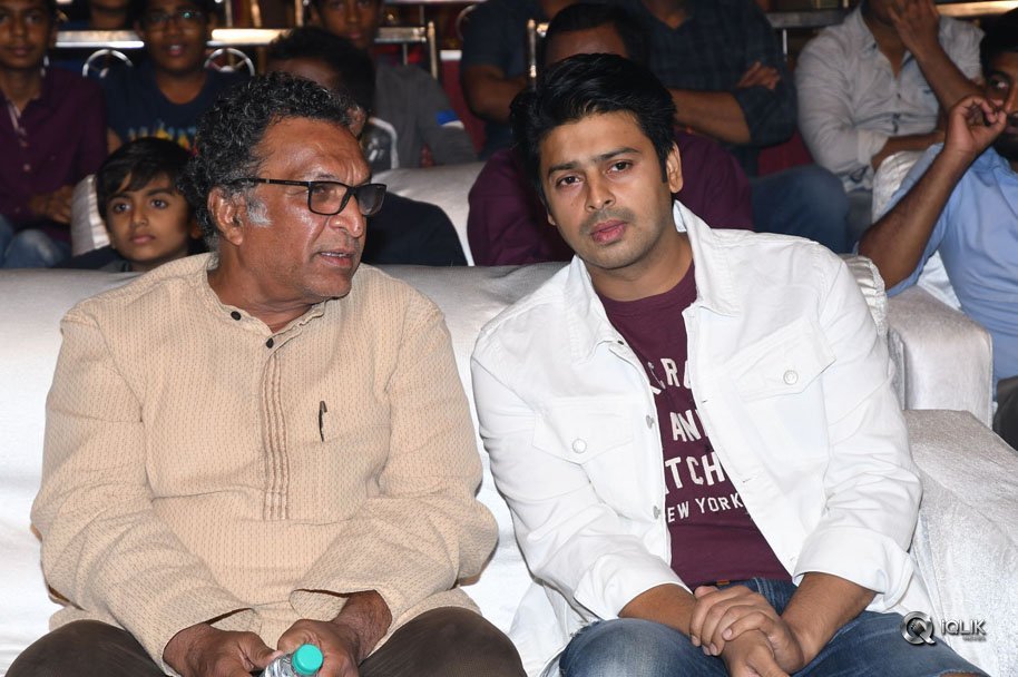 Lie-Movie-Pre-Release-Function